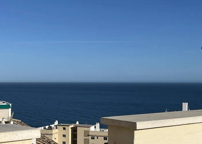 Rooftop Oasis Διαμέρισμα *